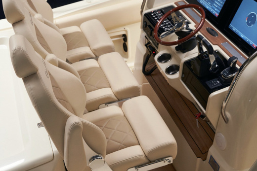 Chris-Craft Catalina 34