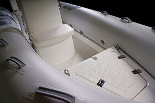 Лодка BRIG Falcon F450