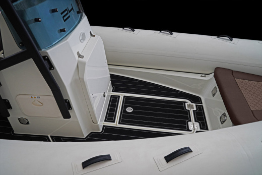 Лодка BRIG Navigator 24