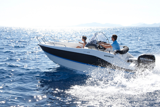QUICKSILVER ACTIV 455 OPEN