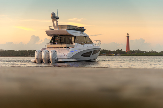 Regal 42 FXO