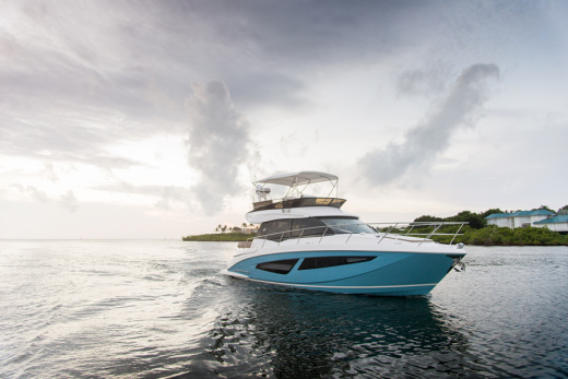 Regal 42 FLY