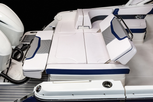 Chaparral 300 OSX