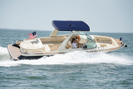 Chris-Craft Launch 25 GT