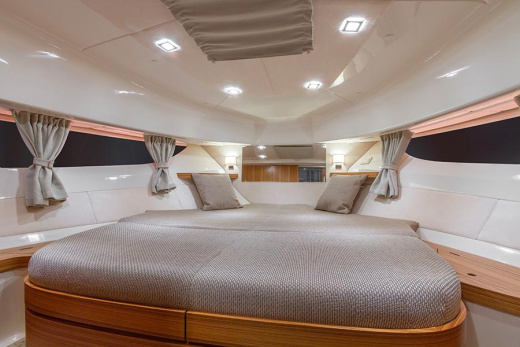 Моторная яхта Marex 373 Aft Cabin Cruiser