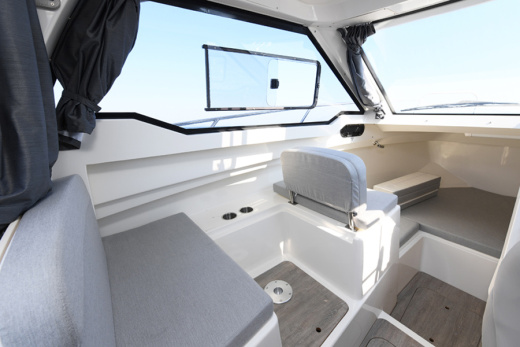 QUICKSILVER ACTIV 675 WEEKEND