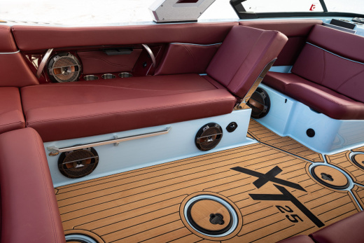MasterCraft XT 25