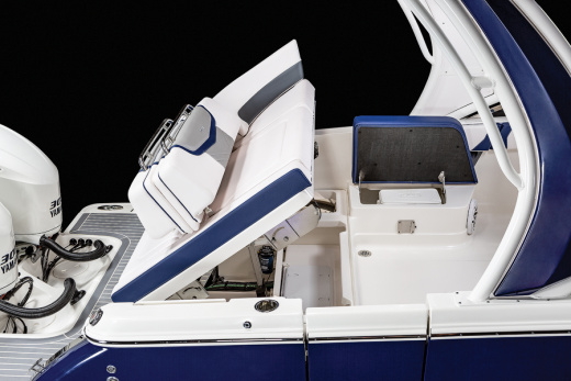 Chaparral 300 OSX