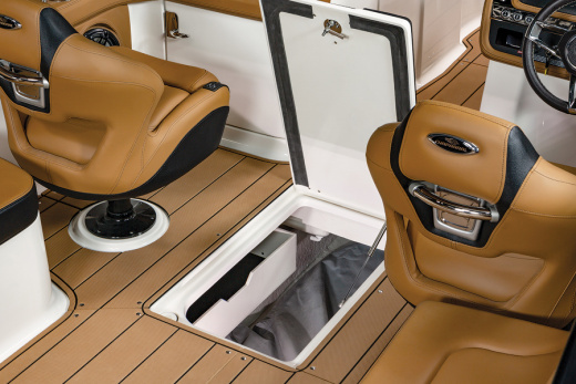 Chaparral 28 SURF