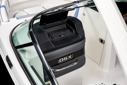 Chaparral 250 OSX