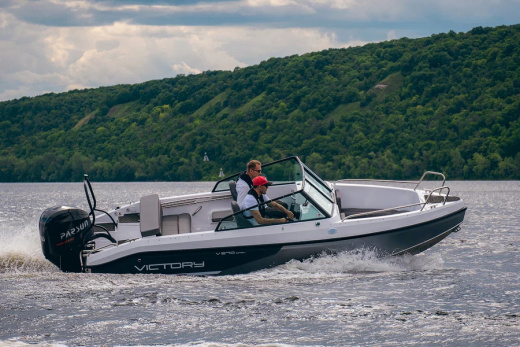 Victory 570 Open
