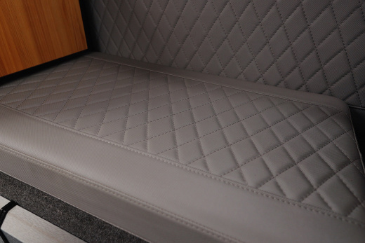 Swift Chaser 750