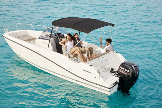 QUICKSILVER ACTIV 675 OPEN