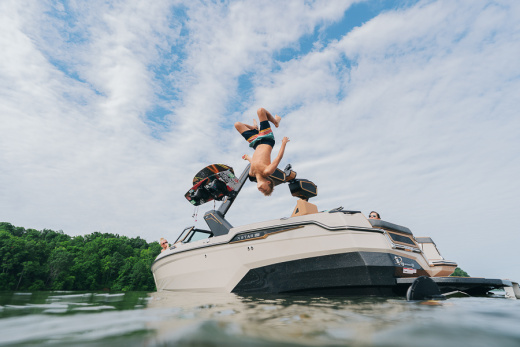 MasterCraft XSTAR 23