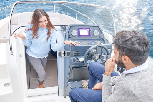 QUICKSILVER ACTIV 605 SUNDECK