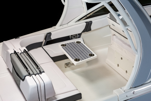 Chaparral 300 OSX