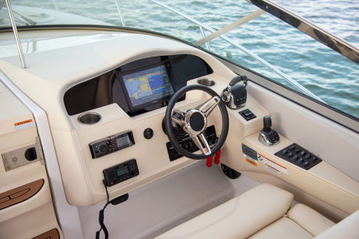 Regal 33 EXPRESS
