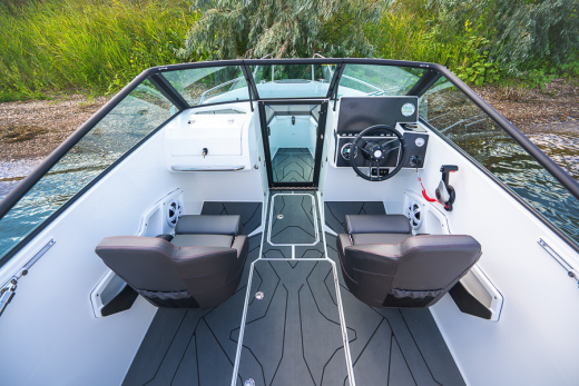Victory 570 Open