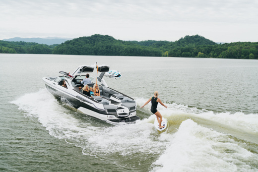 MasterCraft XSTAR 25