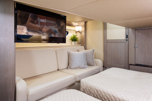 Regal 42 FXO