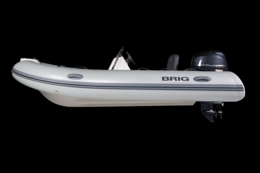 Лодка BRIG Falcon F380T