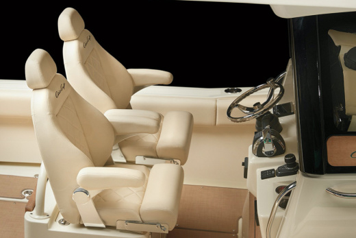 Chris-Craft Catalina 30