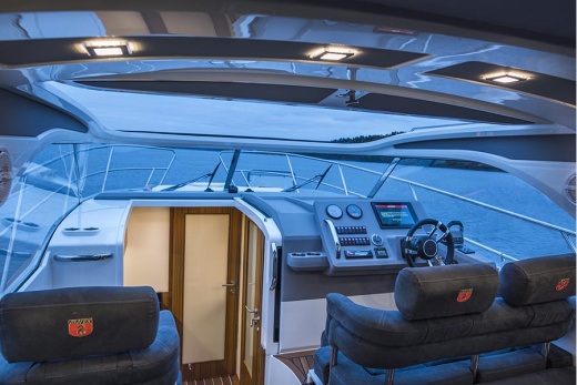 Моторная яхта Marex 310 Sun Cruiser