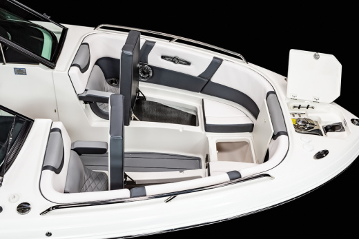 Chaparral 30 SURF
