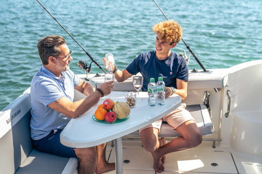 QUICKSILVER 625 PILOTHOUSE