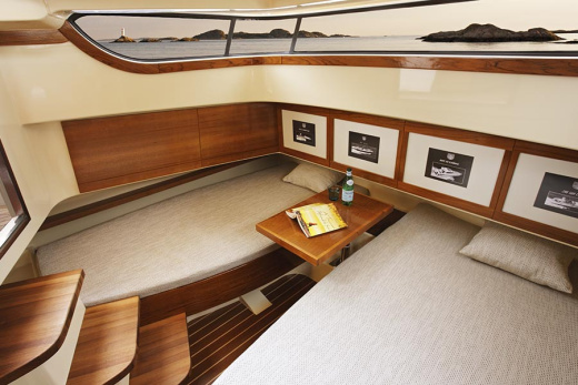 Моторная яхта Marex 373 Aft Cabin Cruiser