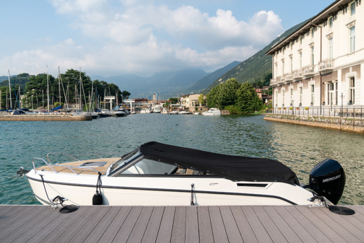 QUICKSILVER ACTIV 675 CRUISER