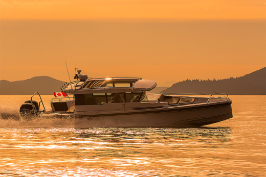 Axopar 37 Cabin