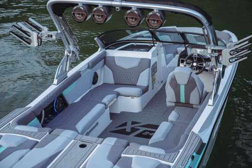 MasterCraft XT 24
