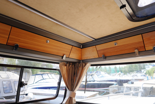 Swift Chaser 800
