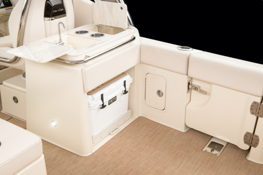 Chris-Craft Calypso 24
