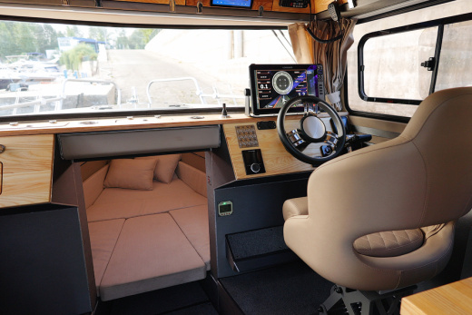 Swift Chaser 800
