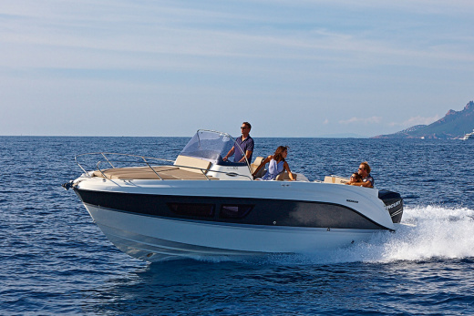 QUICKSILVER ACTIV 805 SUNDECK