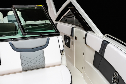 Chaparral 280 OSX