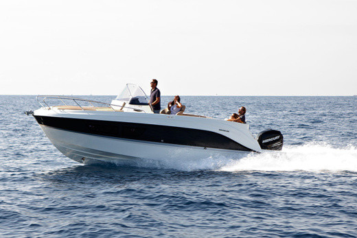QUICKSILVER ACTIV 805 SUNDECK