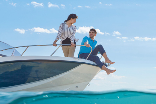 QUICKSILVER ACTIV 675 SUNDECK