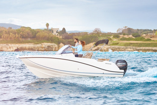 QUICKSILVER ACTIV 605 SUNDECK