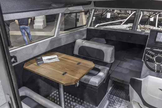 Volzhanka Voyager 800 Cabin