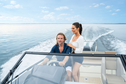 QUICKSILVER ACTIV 605 CRUISER