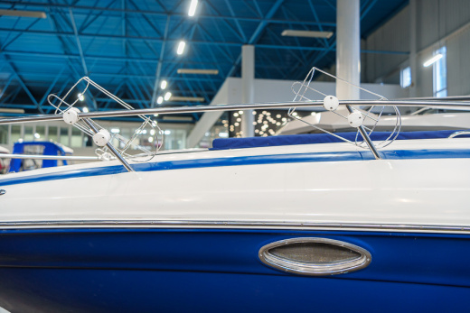 Crownline 315 SCR