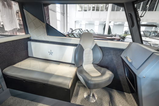 Realcraft 600 Cabin