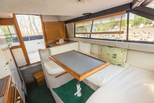 Bayliner 2556