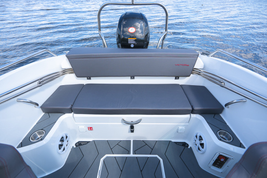 Victory 570 Open