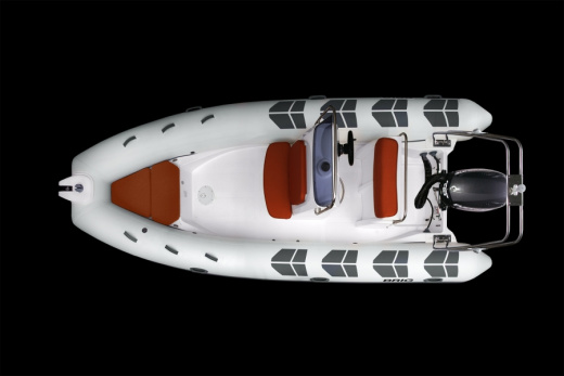 Лодка BRIG Falcon F570