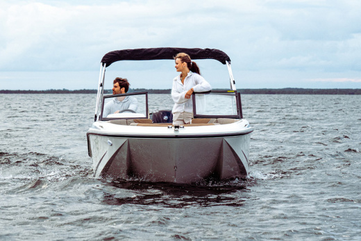 QUICKSILVER 525 AXESS