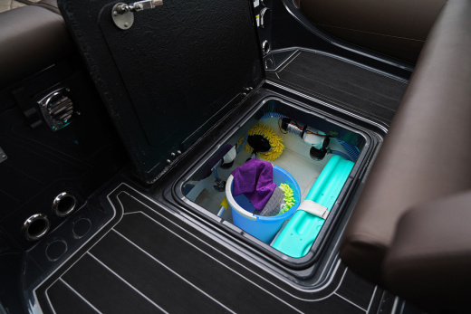 Лодка BRIG Navigator 26